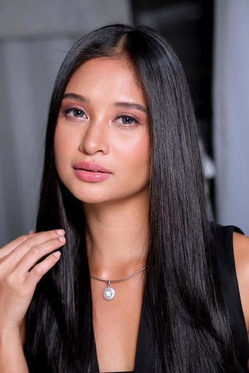 Shalanie De Vera