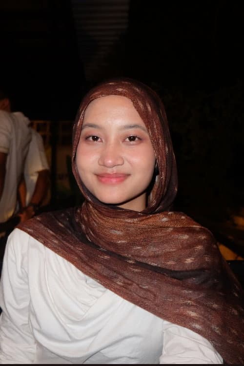 Raisha Sabrina