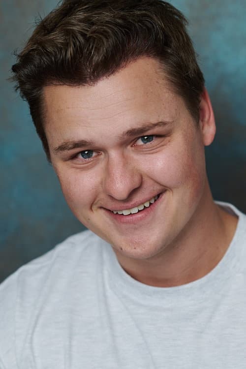 Cooper Tomlinson