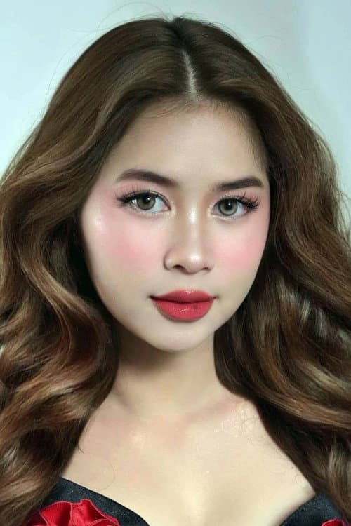 Sandra Dela Cruz