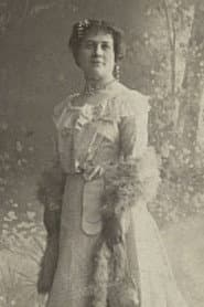 Adriënne Solser