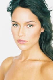 Cara Zavaleta