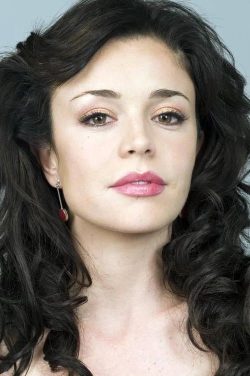 Flora MartĂnez
